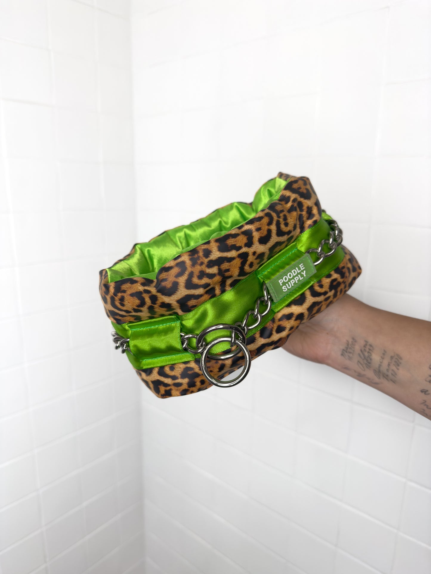 Collar + Leg Protectors Set: Standard Fluffy Chain Collar & Set of 4 Leg Protectors Neon Lime Full Leopard