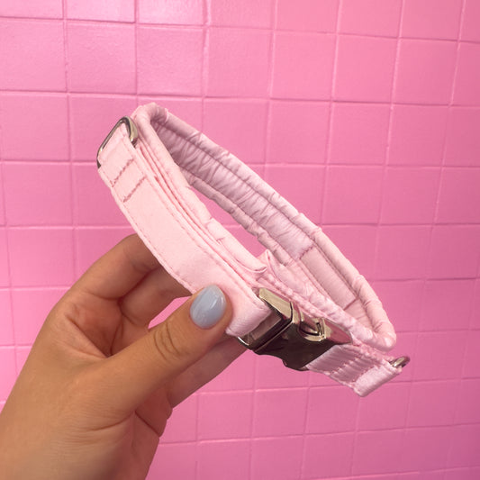 Fluffy Buckle Collar Blush