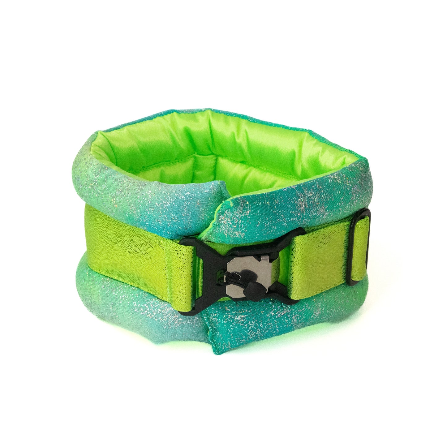 Standard Fluffy Magnetic Collar Lime Rainbow