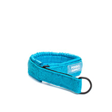Načíst obrázek do prohlížeče Galerie, Small / Medium / Large Martingale Collar Poodle Supply Turquoise Snake
