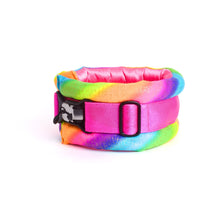 Načíst obrázek do prohlížeče Galerie, Toy / Miniature / Medium Fluffy Magnetic Collar Shocking Rainbow
