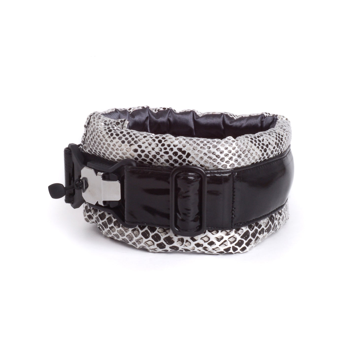 Standard Fluffy Magnetic Collar Eco Leather Charmer