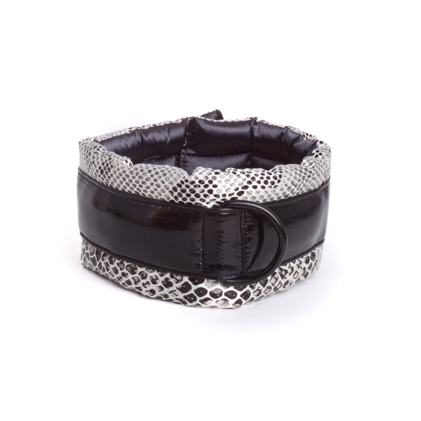 Standard Fluffy Magnetic Collar Eco Leather Charmer