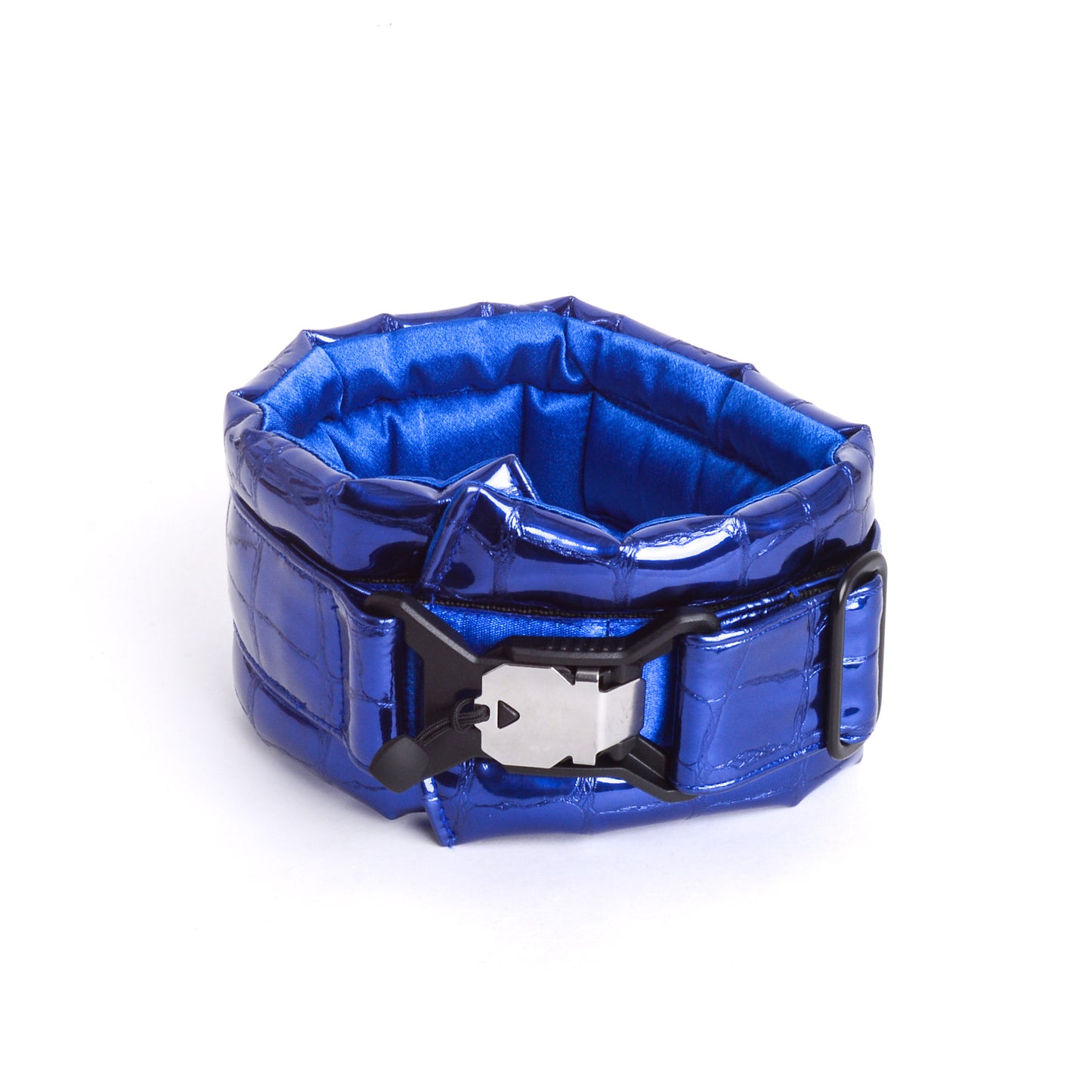 Standard Fluffy Magnetic Collar Eco Leather Neptune