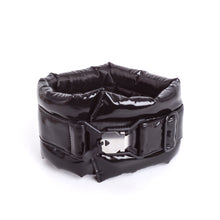 Načíst obrázek do prohlížeče Galerie, Standard Fluffy Magnetic Collar Eco Leather Piano Black

