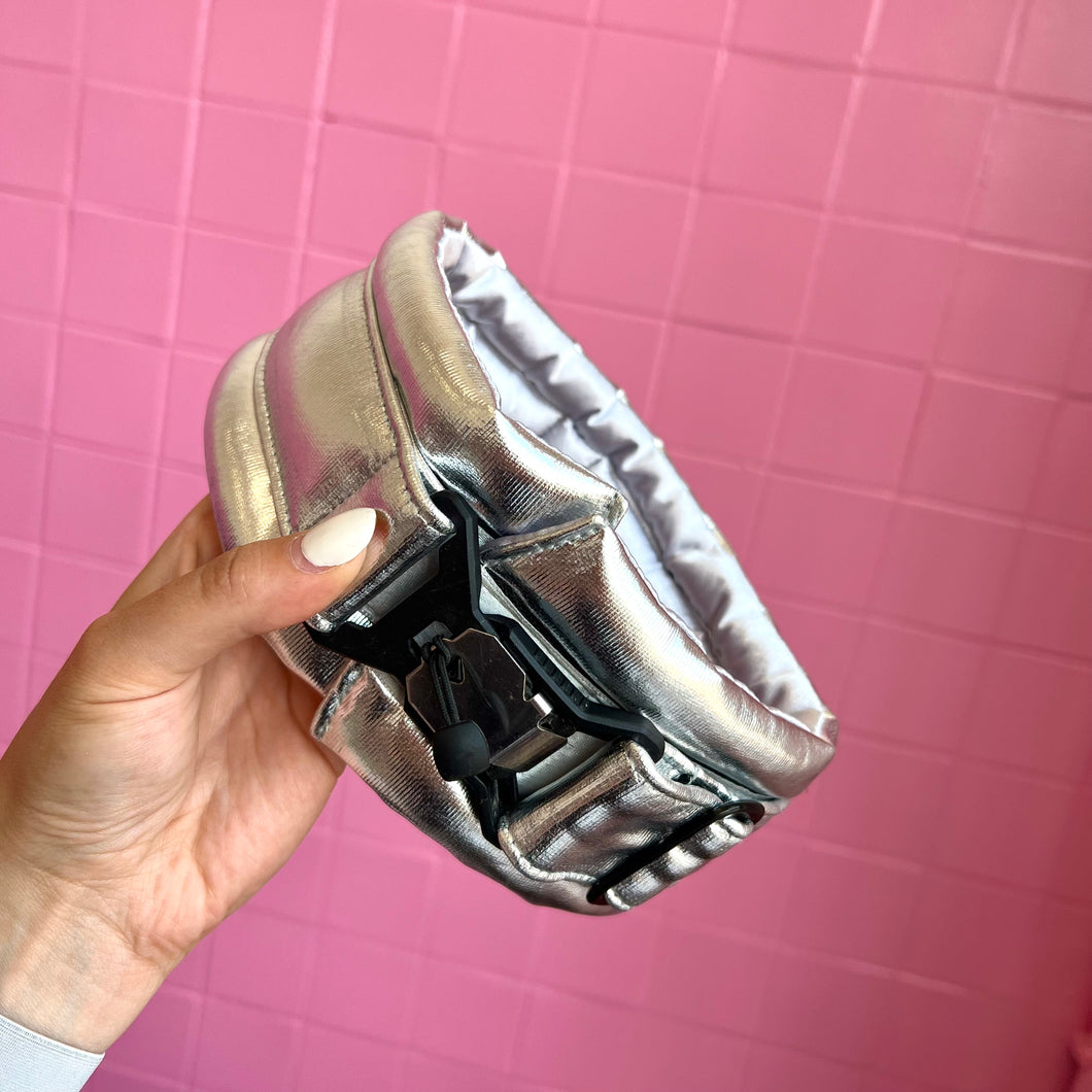 Standard Compact Magnetic Collar Eco Leather Frozen