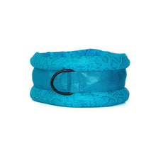 Load image into Gallery viewer, Toy / Miniature / Medium Fluffy Magnetic Collar Arctic Snake
