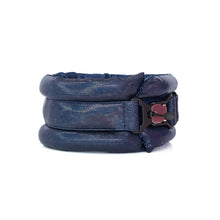 Load image into Gallery viewer, Toy / Miniature / Medium Fluffy Magnetic Collar Holographic Indigo
