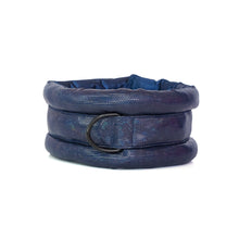 Load image into Gallery viewer, Toy / Miniature / Medium Fluffy Magnetic Collar Holographic Indigo
