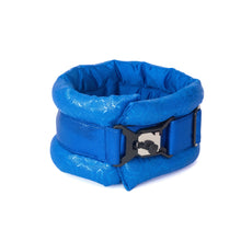 Load image into Gallery viewer, Standard Fluffy Magnetic Collar Royal Snake

