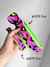 Načíst obrázek do prohlížeče Galerie, Small / Medium / Large Martingale Collar Poodle Supply Neon Black Cheetah

