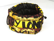 Načíst obrázek do prohlížeče Galerie, Standard Designer Magnetic Collar Burberry
