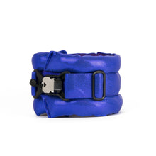 Load image into Gallery viewer, Standard Fluffy Magnetic Collar Glossy All Royal Blue
