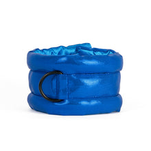 Načíst obrázek do prohlížeče Galerie, Standard Fluffy Magnetic Collar Glossy Blue Everything
