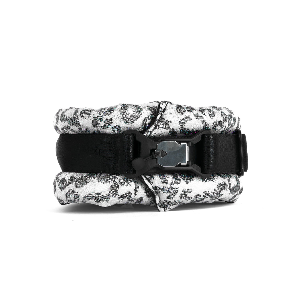 Toy / Miniature Fluffy Magnetic Collar Holographic Leopard