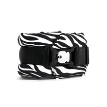 Načíst obrázek do prohlížeče Galerie, Standard Fluffy Magnetic Collar Black Zebra
