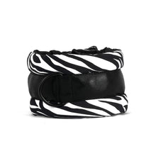 Load image into Gallery viewer, Standard Fluffy Magnetic Collar Black Zebra
