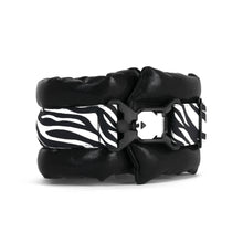 Load image into Gallery viewer, Standard Fluffy Magnetic Collar Black Zebra Stripe
