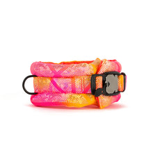 Load image into Gallery viewer, Medium Fluffy Magnetic Collar Neon Pink/Yellow Ombre with Neon Pink
