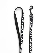 Load image into Gallery viewer, Standard Fluffy Magnetic Collar Black Zebra Stripe
