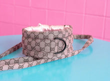 Load image into Gallery viewer, Standard Designer Magnetic Collar Gucci
