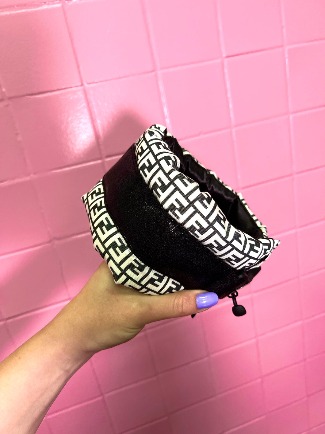 Standard Designer Magnetic Collar Fendi